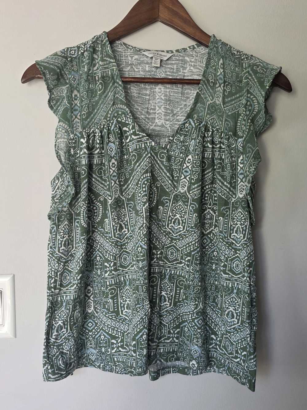 Lucky Brand Green Boho Print Flutter Sleeve Top Size S/P